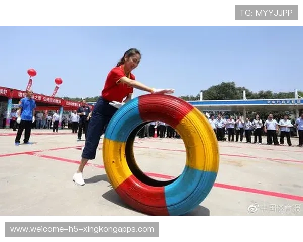 现场“欢乐不停:运动员“趣味互动”惊喜不断!” 现场“欢乐不停:运动员“趣味互动”惊喜不断!”